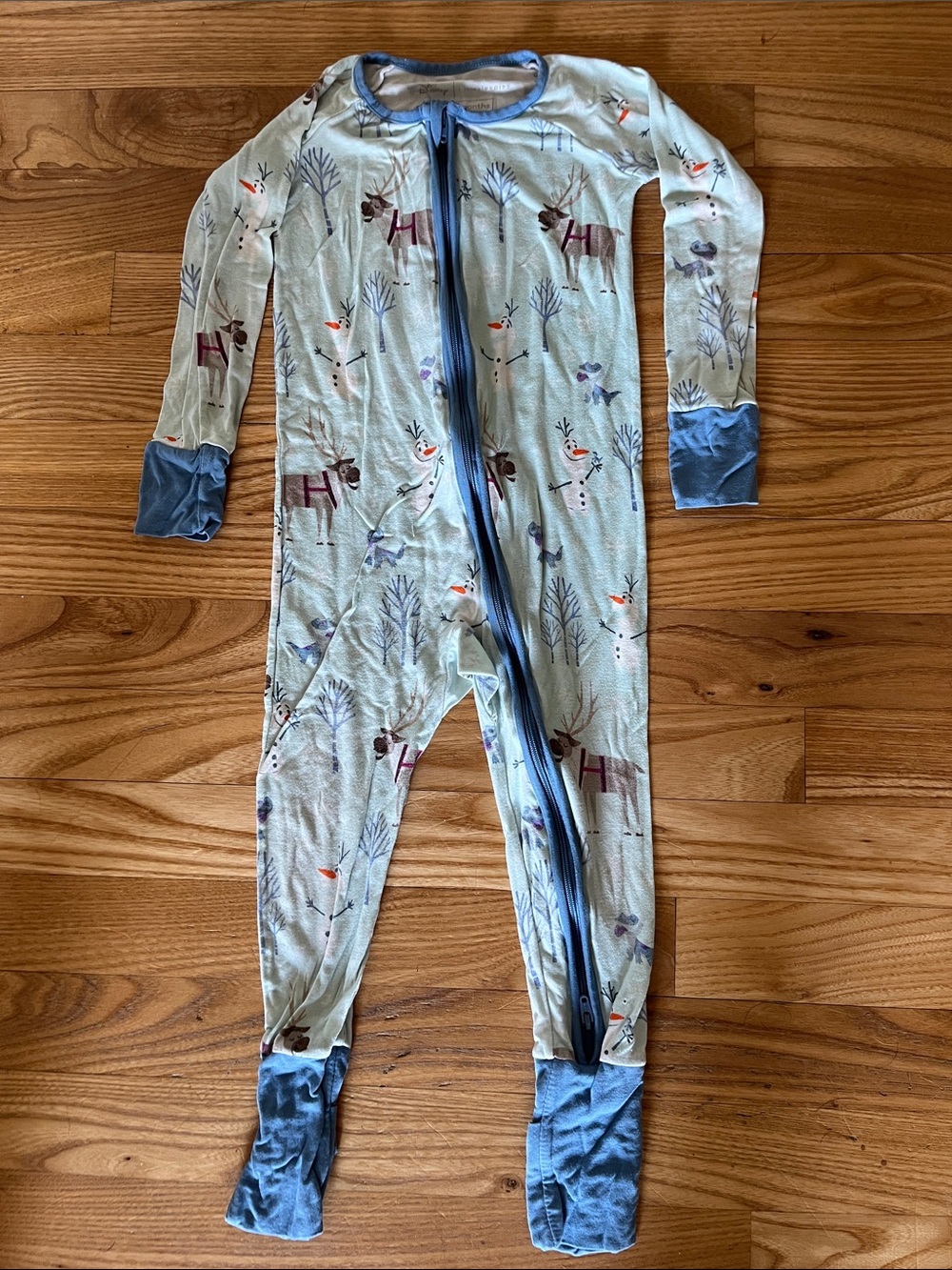 Little Sleepies Olaf 18-24 monthsVGUC, no stains or flaws